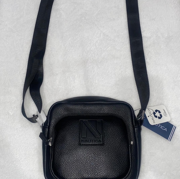 New Cross body bag. - Picture 3 of 4